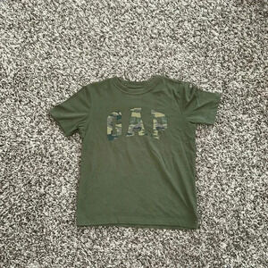 Gap T-shirt for boys